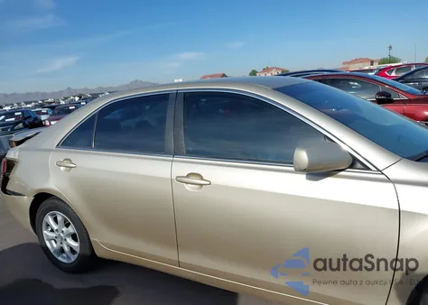 2011 Toyota Camry Le z USA, uszkodzony, nr VIN 4T4BF3EK5BR093887